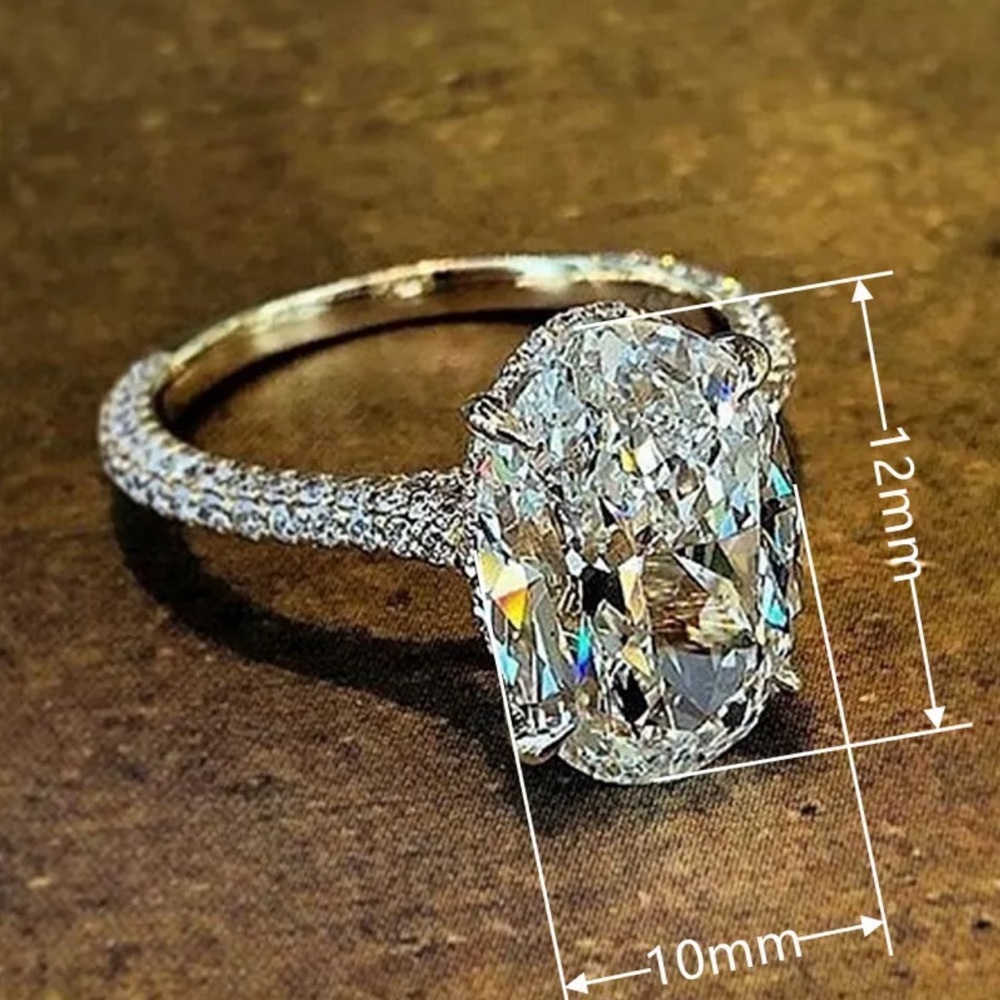 NEW Sterling Silver Oval Diamond Cubic Zirconia Ring - Picture 5 of 7